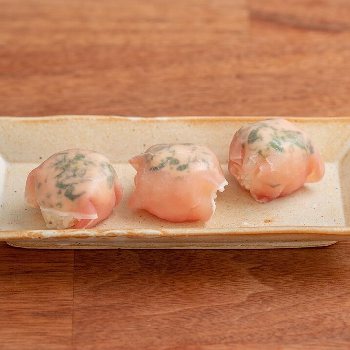 あづまっぺ 創刊号 うこぎと生ハムの手まり寿司 レシピ 作り方 By 食べる通信 楽天レシピ あづまっぺ 創刊号 うこぎと生ハムの手まり寿司 レシピ 作り方 By 食べる通信 楽天レシピ